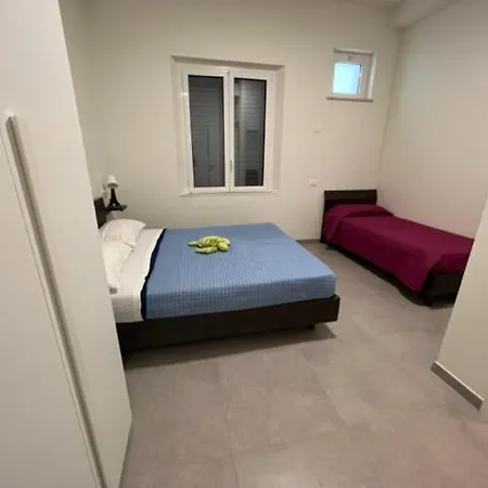 Deca Feriehus *